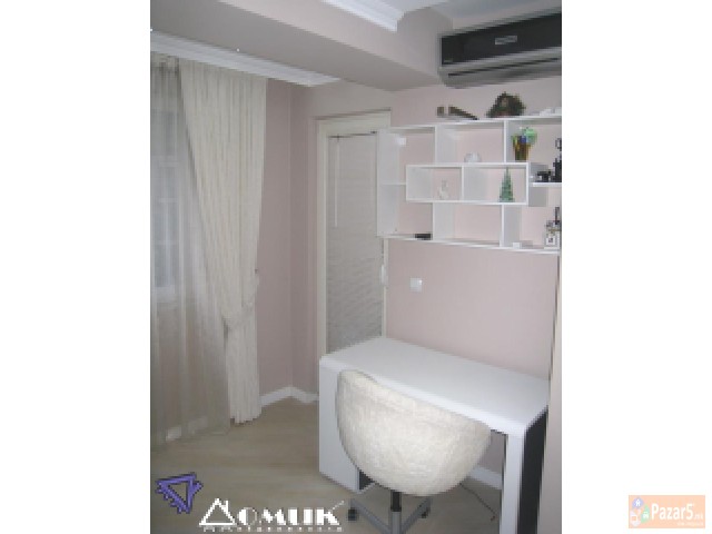 Domik Izdava Lux. Stan Na Vodno