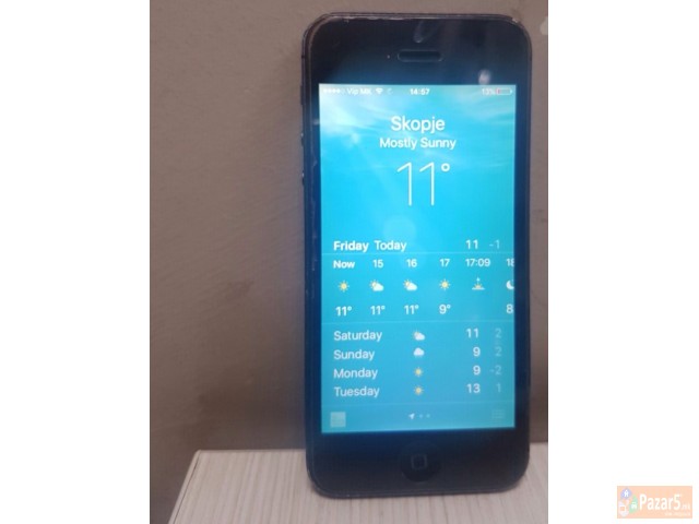 Se prodava iphone5