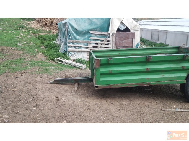 Prikolica Samopravski