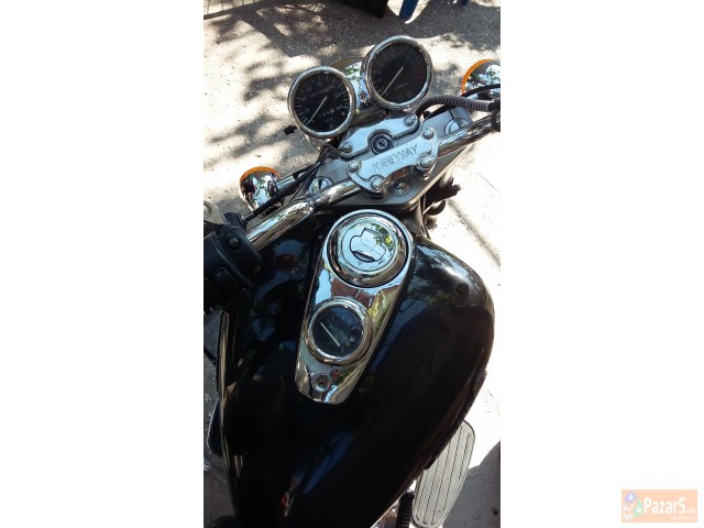 Prodavam choper KEEWAY 150cc