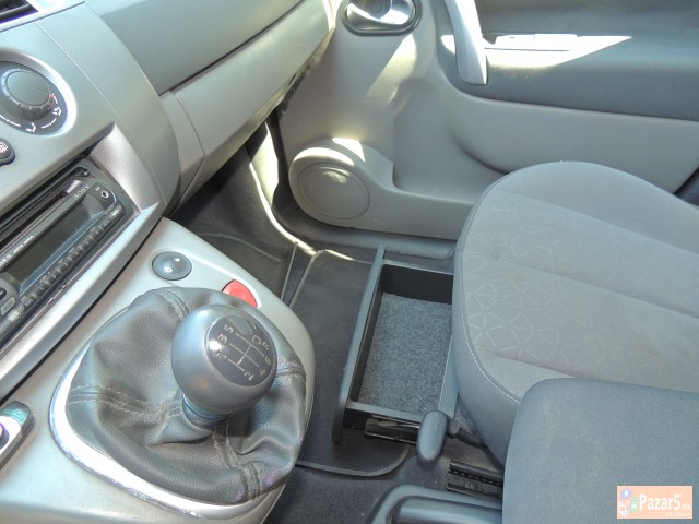 Renault Grand Scenic 1.9 Dci