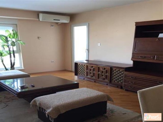 СЕ ИЗДАВА ДВОСОБЕН СТАН ВО КАПИШТЕЦ