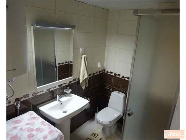 Се изнајмува нов стан 55м2 во Центар