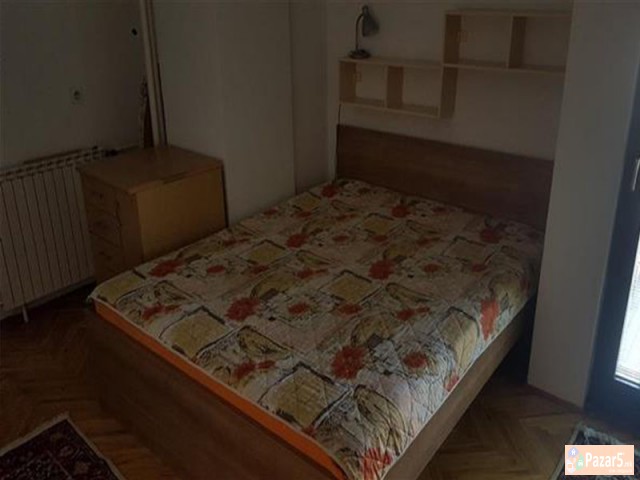 Se Iznajmuva Trosoben Stan Vo Kapishtec