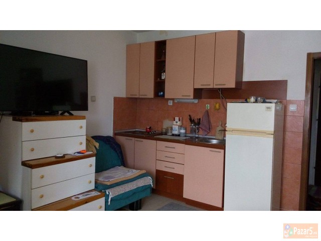 Garsonjera Na Prekrasna Lokacija