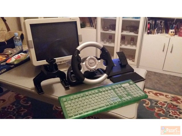 17'' monitor, Gembird USB volan so pedali i tastat
