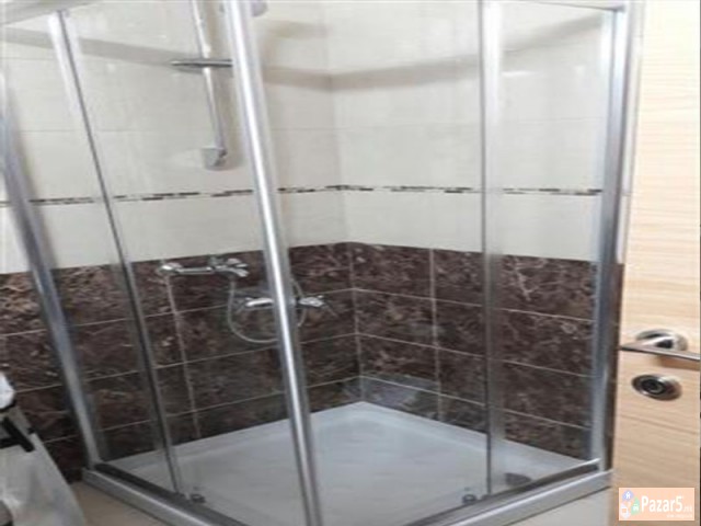 СЕ ИЗДАВА ТРОСОБЕН СТАН ВО АЕРОДРОМ