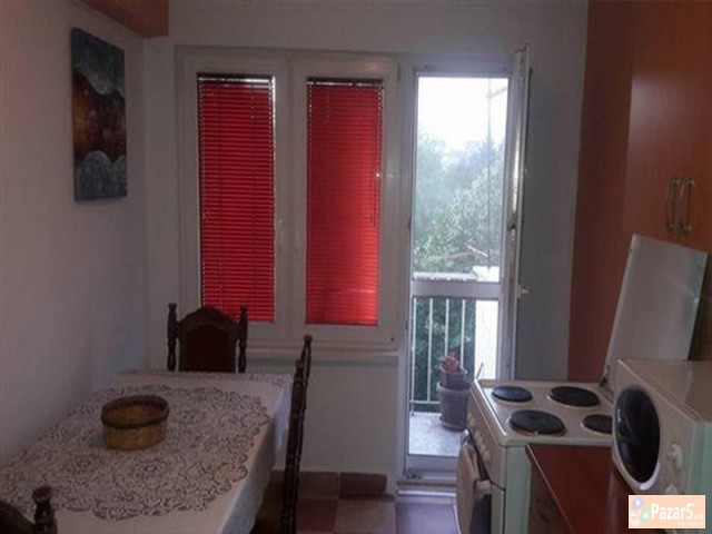 СЕ ИЗДАВА ДВОСОБЕН СТАН ВО КАРПОШ 2