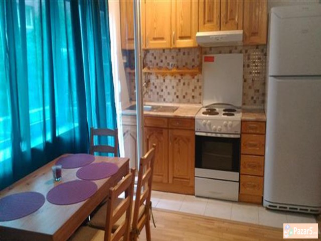 СЕ ИЗДАВА ДВОСОБЕН СТАН ВО ЦЕНТАР