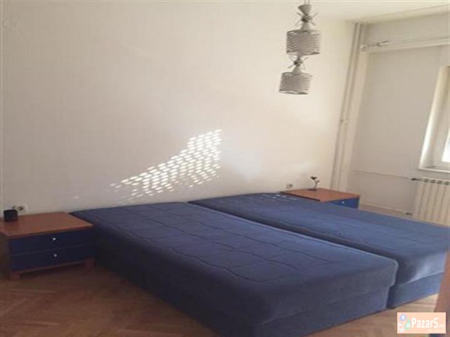 СЕ ИЗДАВА ТРОСОБЕН СТАН ВО КИСЕЛА ВОДА