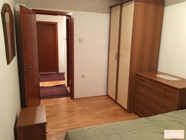 СЕ ИЗДАВА ТРОСОБЕН СТАН ВО ДЕБАР МААЛО