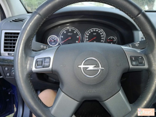 Opel Signum 1.9 Cdti 150ks Germanija