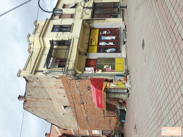 Kuca Vo Strogiot Centar Na Gradot