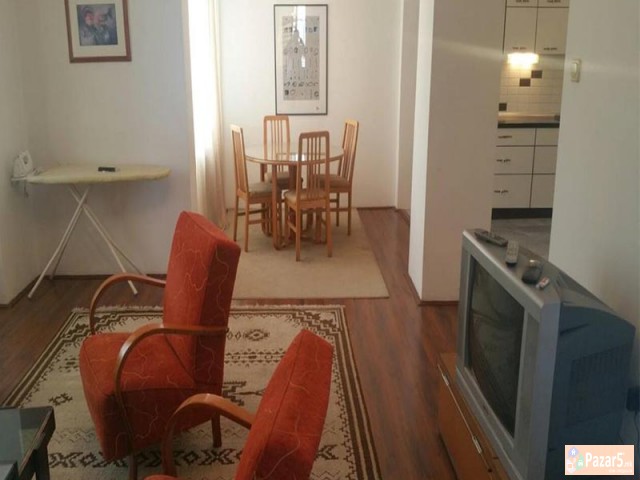 СЕ ИЗДАВА ТРОСОБЕН СТАН ВО ЦЕНТАР