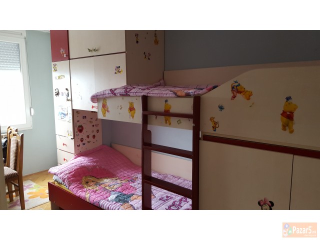 Се продава стан 83 м2 во Ново Лисиче со поглед пре