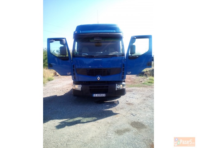 Renault Premium