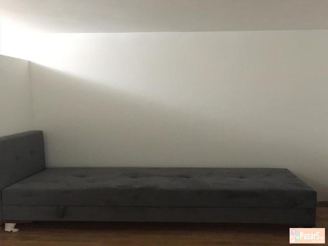 Se Izdava Nov Nevseluvan Trosoben Stan Vo Centar