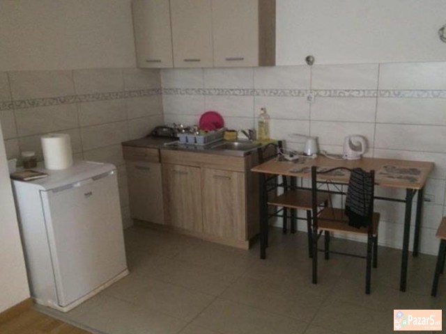 СЕ ИЗДАВА ТРОСОБЕН ПРАЗЕН СТАН ВО АЕРОДРОМ