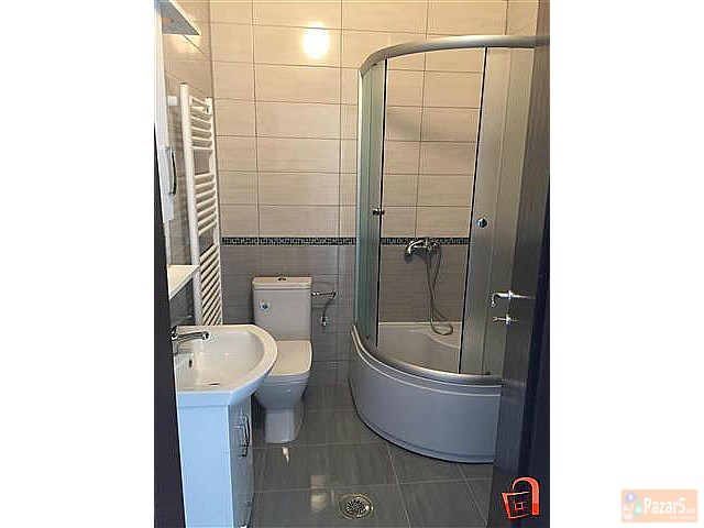 Се продава стан во Влае