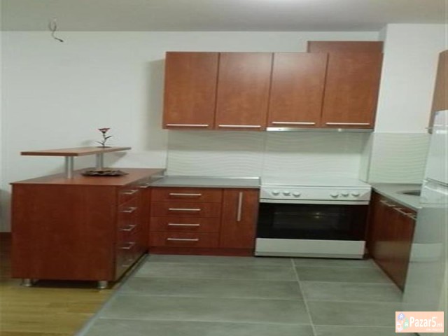 СЕ ИЗДАВА НОВ ДВОСОБЕН СТАН ВО КАРПОШ 2