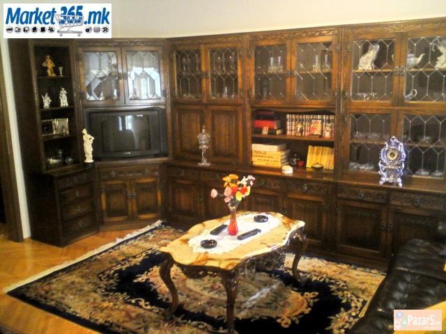 Се издава двособен стан во Центар 