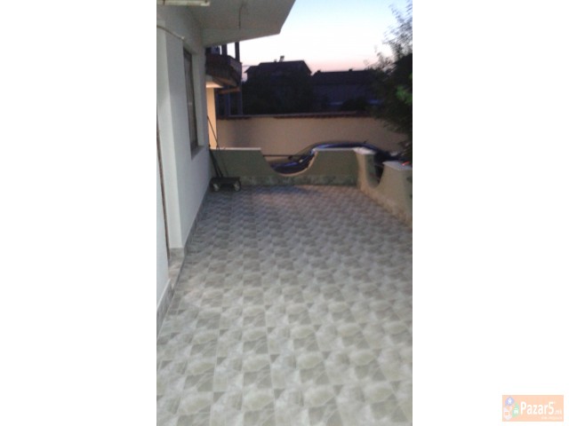 Se Prodava Kuka Vo Cento