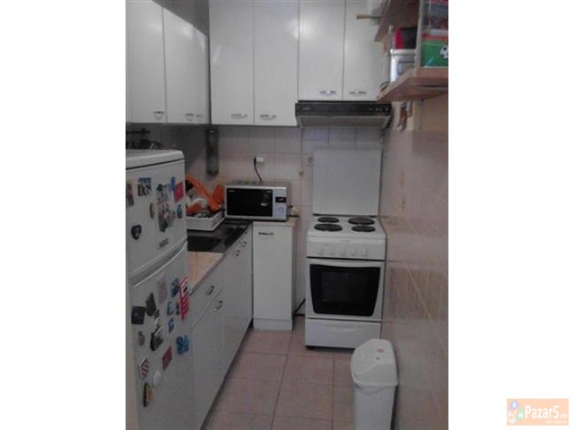 Стан со двор во Козле кај Германска амбасада