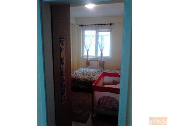 Стан со двор во Козле кај Германска амбасада