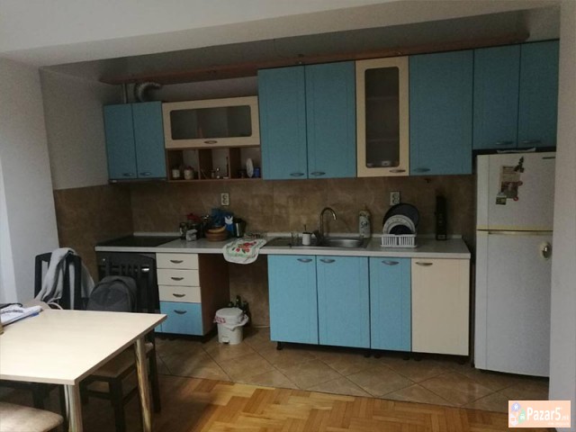 СЕ ИЗДАВА ДВОСОБЕН СТАН ВО МИЧУРИН