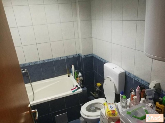 СЕ ИЗДАВА ДВОСОБЕН СТАН ВО МИЧУРИН