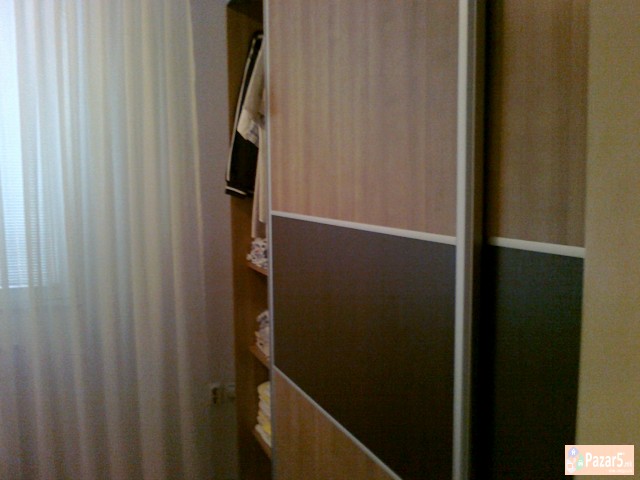 Se Izdava Dvosoben Stan Crnice Nad Drzavna Bolnica