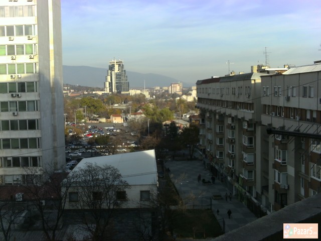 СЕ ПРОДАВА 3-СОБЕН СТАН ВО КУЛИТЕ НА ГРАДСИ ЅИД