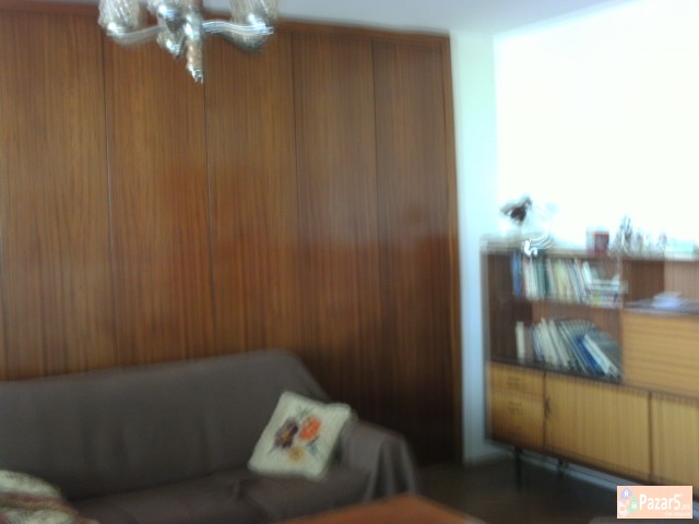 СЕ ПРОДАВА 3-СОБЕН СТАН ВО КУЛИТЕ НА ГРАДСИ ЅИД