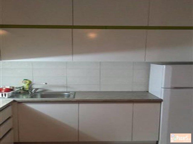 СЕ ИЗДАВА ДВОСОБЕН СТАН ВО НОВО ЛИСИЧЕ