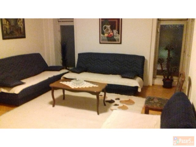 СЕ ИЗДАВА НАМЕСТЕН СТАН ВО КАРПОШ