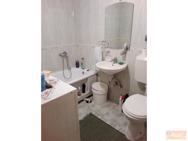 изнајмувам наместен стан