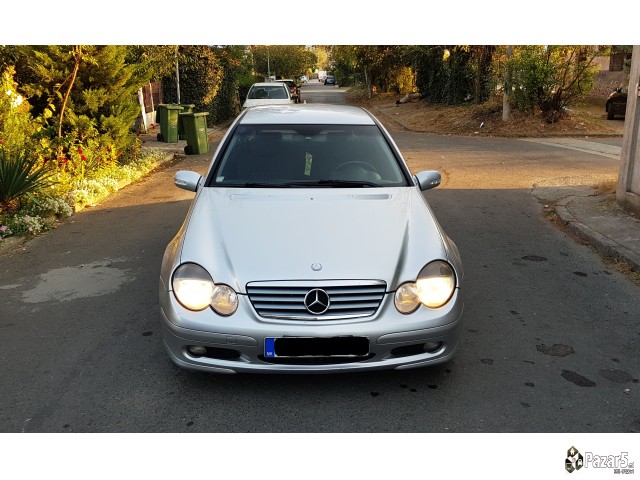 MERCEDES C220 Cupe 150 Ks ODLICEN