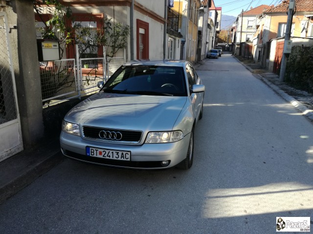 Продавам Ауди А4 1.9 TDI 110 KS