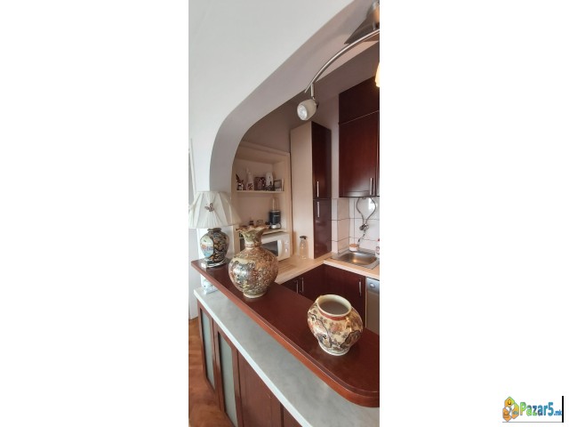 Prodavam Stan Vo Resen Kompletno Renoviran I Oprem