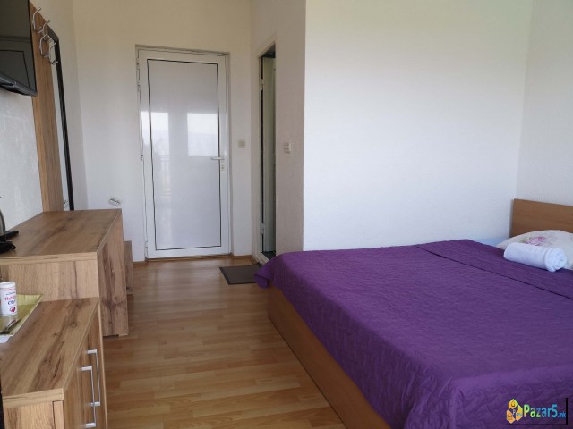 Zenova Studio (sobi) So Kupatilo,parking,internet,