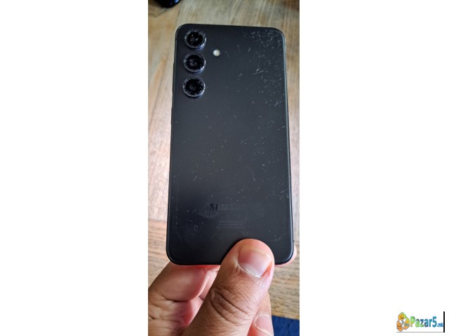 Prodavam Samnsug Galaxy S24 5G