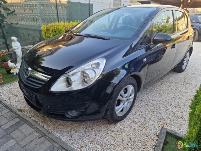 OPEL CORSA D 1.3 CDTI 75KS. 1 BOJA KLIMA 2010G.