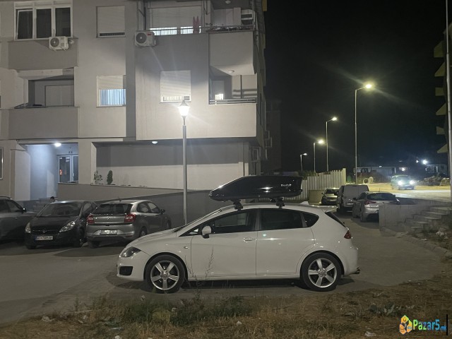 Kroven Kufer Thule Iznajmuvanje 