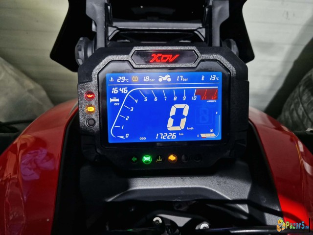 Skuter Xdv 300 Piaggio Masina 26ks. 2025g..zamena