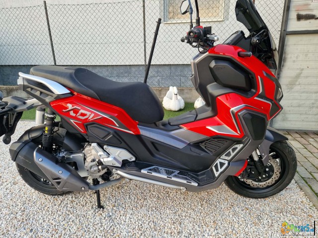 Skuter Xdv 300 Piaggio Masina 26ks. 2025g..zamena