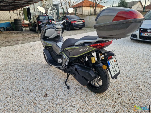 Skuter Adv 200 Raking 10ks So 2500km 5/2025 Zamena