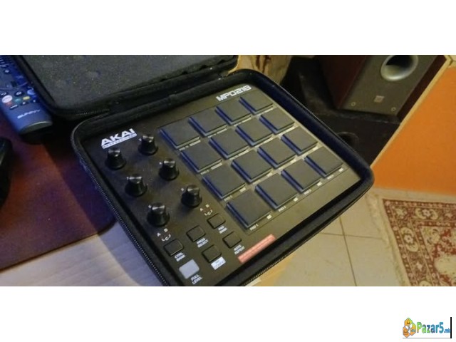 Akai Professional Mpd218 - Usb Midi Controller Wit