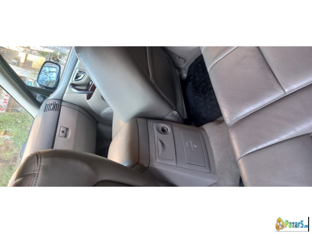 Se Prodava Kia Sorento Style  2009 G. 