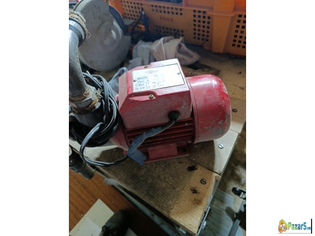 Potopna Pumpa Za Fontana I Periferna Pumpa Za Voda