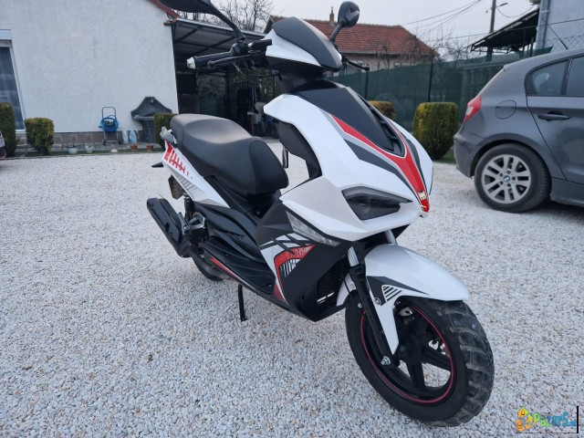 HAMACHI EVOC 50k. 4t. 7400km. ODI 70km. 2024g.